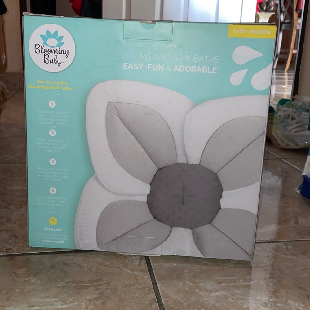 Baby bloomin bath